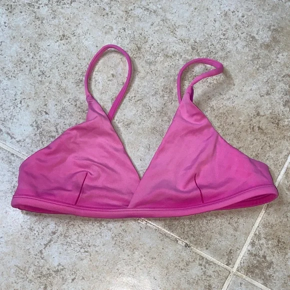 LEFT ON FRIDAY size S Sweet Victory Bikini Top - Picture 3 of 8